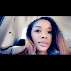 Meet your Posher, Vera